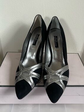 NWT Lulu Guinness black/silver suede heels - Sz 10 / 41